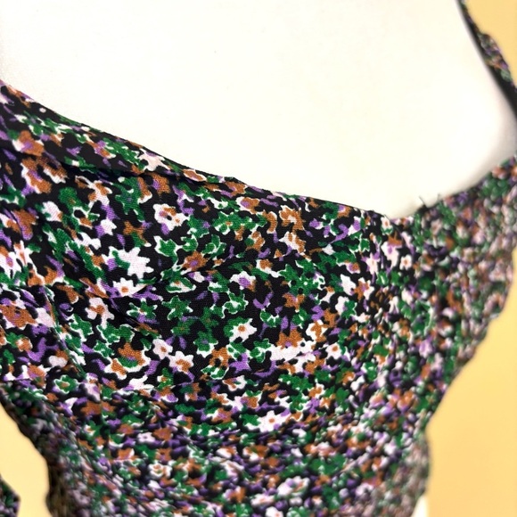 Astr Multicolor Floral Ruched Long Sleeve Sweetheart Neck Cropped Top (M) - - Picture 8 of 14